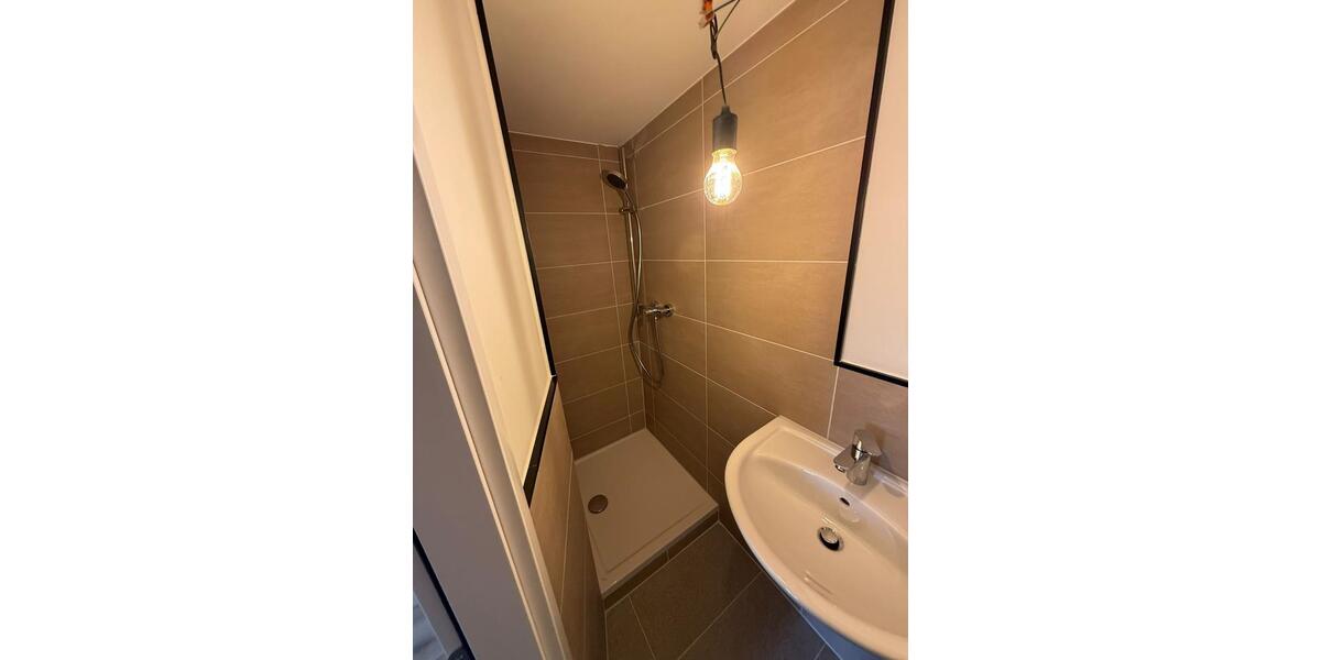 Dachgeschoßwohnung Schwieberdingen - 4 Zimmer, 100 m&sup2;, 1.550&euro; | Angebot:26692428