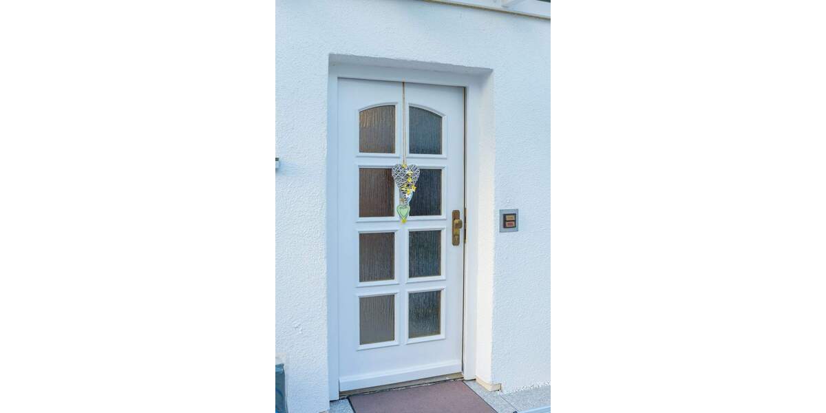 Doppelhaushälfte Pforzheim Huchenfeld - 6 Zimmer, 124 m&sup2;, 349.000&euro; | Angebot:25669211