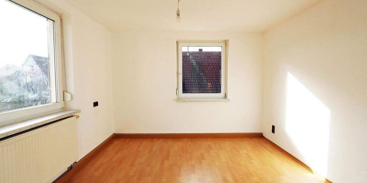 Doppelhaushälfte Vaihingen an der Enz - 4 Zimmer, 90 m&sup2;, 960&euro; | Angebot:25707852