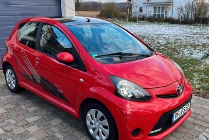Toyota Aygo (X) 150.400 km 2.750 &euro; Illingen 75428