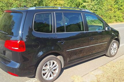 VW Touran 207.000 km 8.750 &euro; Walzbachtal 75045