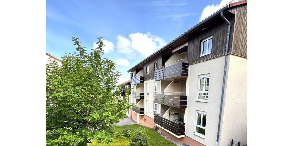 Wie Urlaub: 1-Zimmer Wohnung mit Balkon und Garage - Etagenwohnung Dobel | Angebot:27092684
