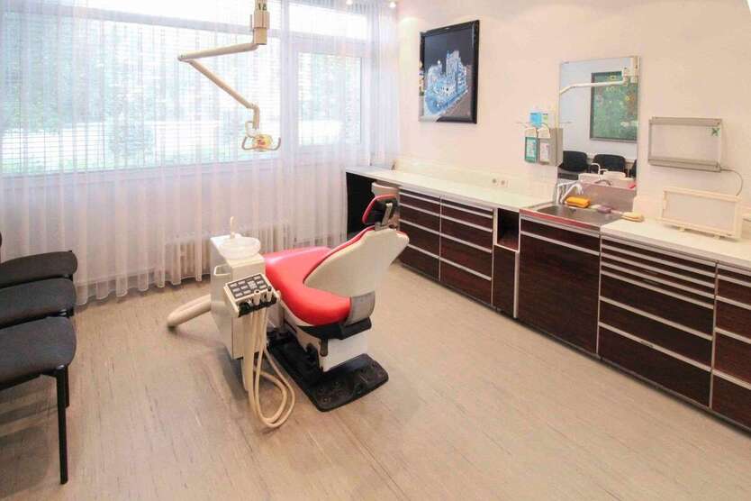 Büro in Bietigheim-Bissingen 389.000 € 189 m² zimmer