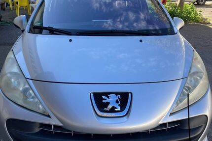 Peugeot 207 162.000 km 1.450 &euro; Bruchsal 76646