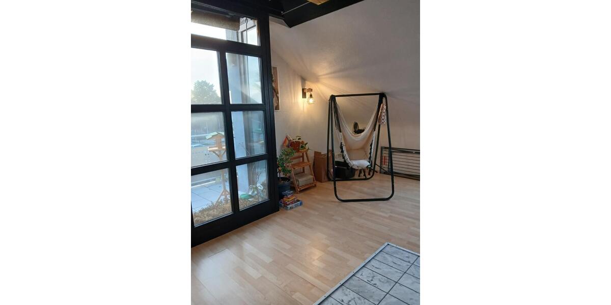 Dachgeschoßwohnung Karlsruhe Wettersbach - 3.5 Zimmer, 112 m&sup2;, 1.500&euro; | Angebot:24829815