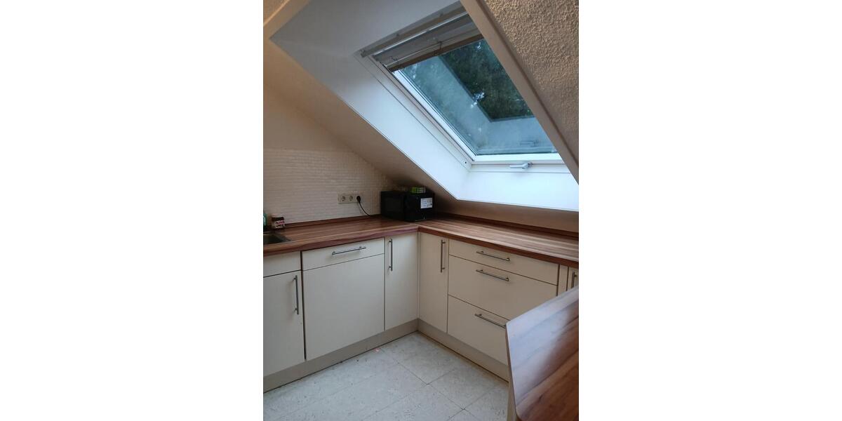 Dachgeschoßwohnung Karlsruhe Wettersbach - 3.5 Zimmer, 112 m&sup2;, 1.500&euro; | Angebot:24829815