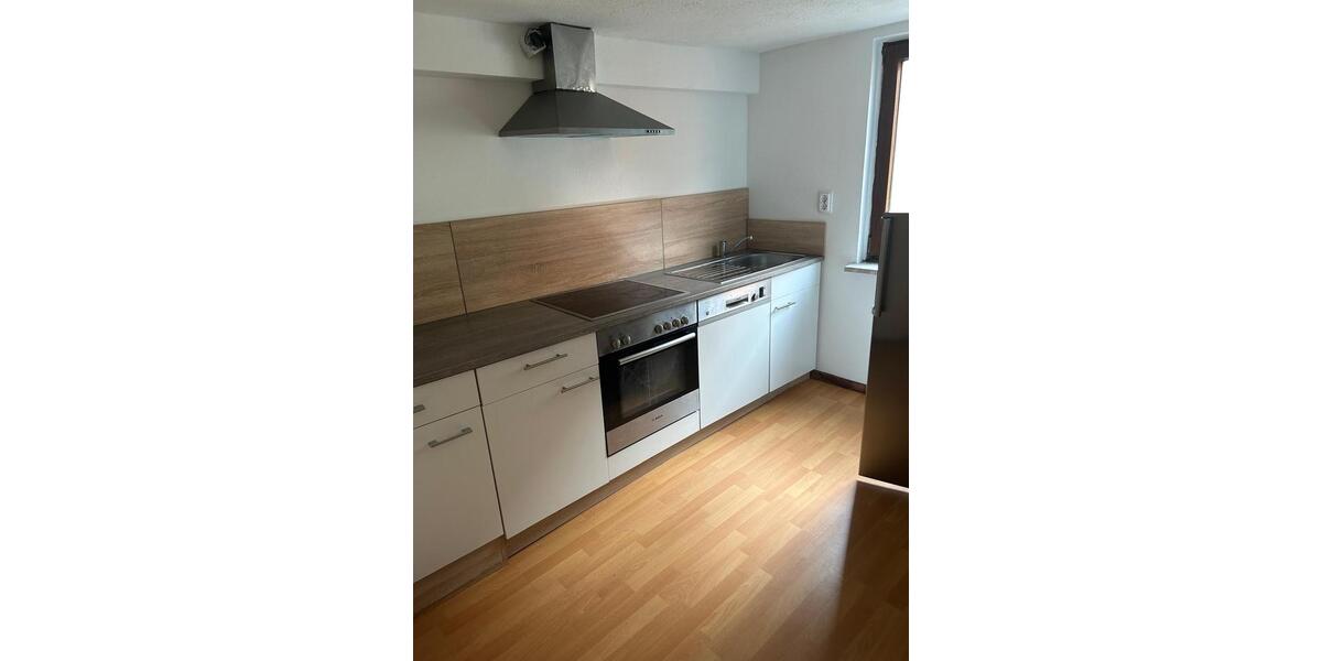 Etagenwohnung Calw - 5 Zimmer, 150 m&sup2;, 135.000&euro; | Angebot:26987223
