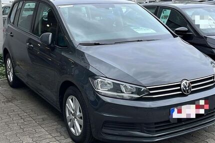 VW Touran 145.000 km 17.890 &euro; Pforzheim 75177