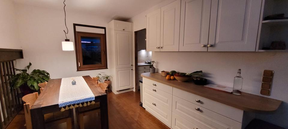 Doppelhaushälfte Bad Liebenzell - 4.5 Zimmer, 94 m&sup2;, 375.000&euro; | Angebot:26897394