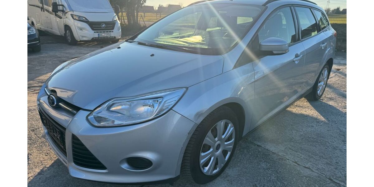 Ford Focus 110.000 km 5.250 &euro; Sindelfingen/Stuttgart 71069