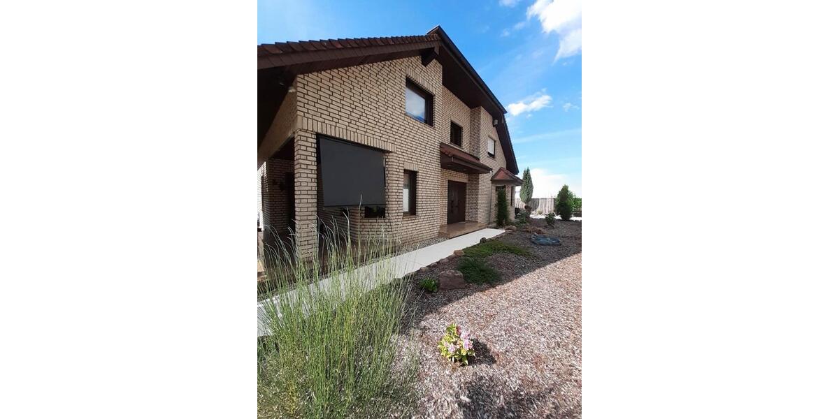 Einfamilienhaus Ettlingen - 8 Zimmer, 250 m&sup2;, 1.190.000&euro; | Angebot:26195339