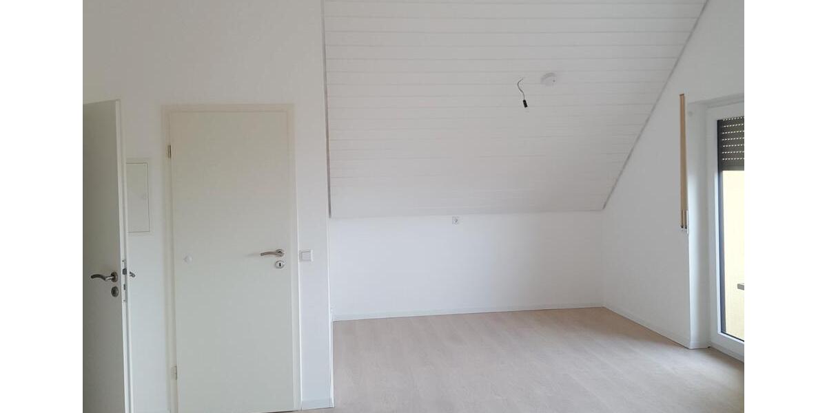 Dachgeschoßwohnung Bad Herrenalb - 1 Zimmer, 44 m&sup2;, 450&euro; | Angebot:26234285