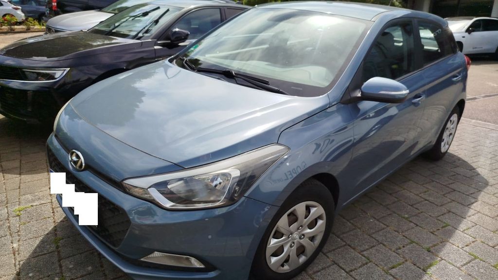 Hyundai i20 46.000 km 6.699 &euro; Stutensee 76297