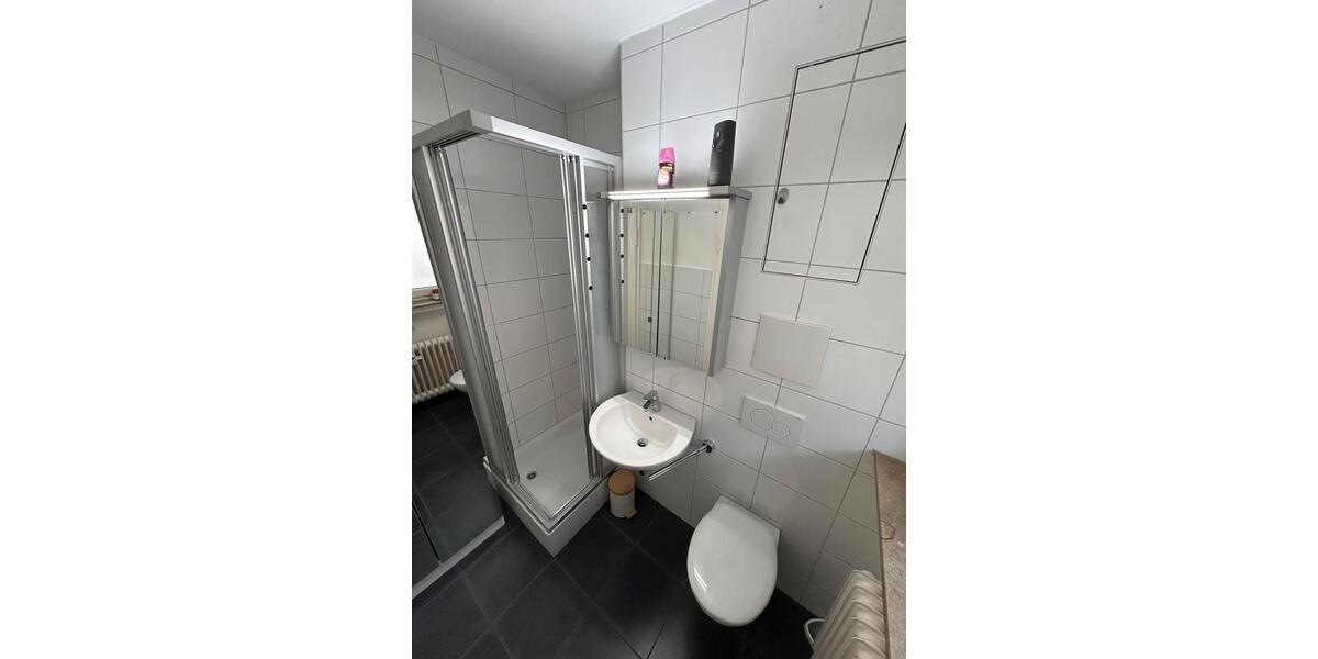Etagenwohnung Pforzheim Weststadt - 1 Zimmer, 33 m&sup2;, 450&euro; | Angebot:26228305