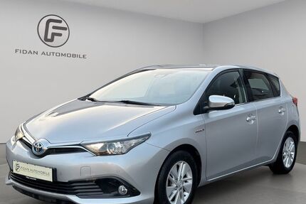 Toyota Auris 83.000 km 13.850 &euro; Sindelfingen/Stuttgart 71065