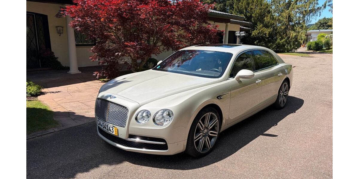 Bentley Flying Spur 82.500 km 69.500 &euro; Calw 75365