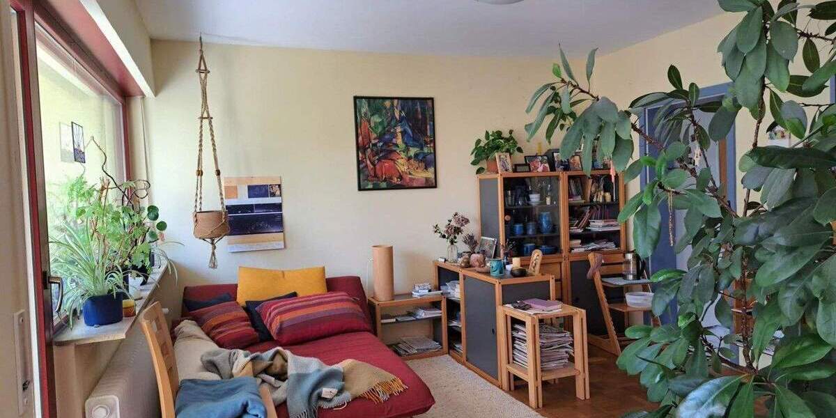 Lichtdurchflutetes Reihenmittelhaus in sehr gutem Zustand 6 zimmer