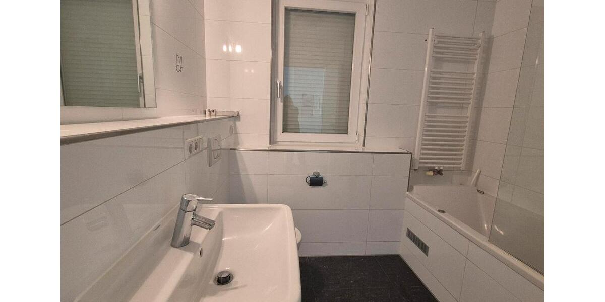 Erdgeschoßwohnung Ettlingen - 2 Zimmer, 62 m&sup2;, 890&euro; | Angebot:26310128
