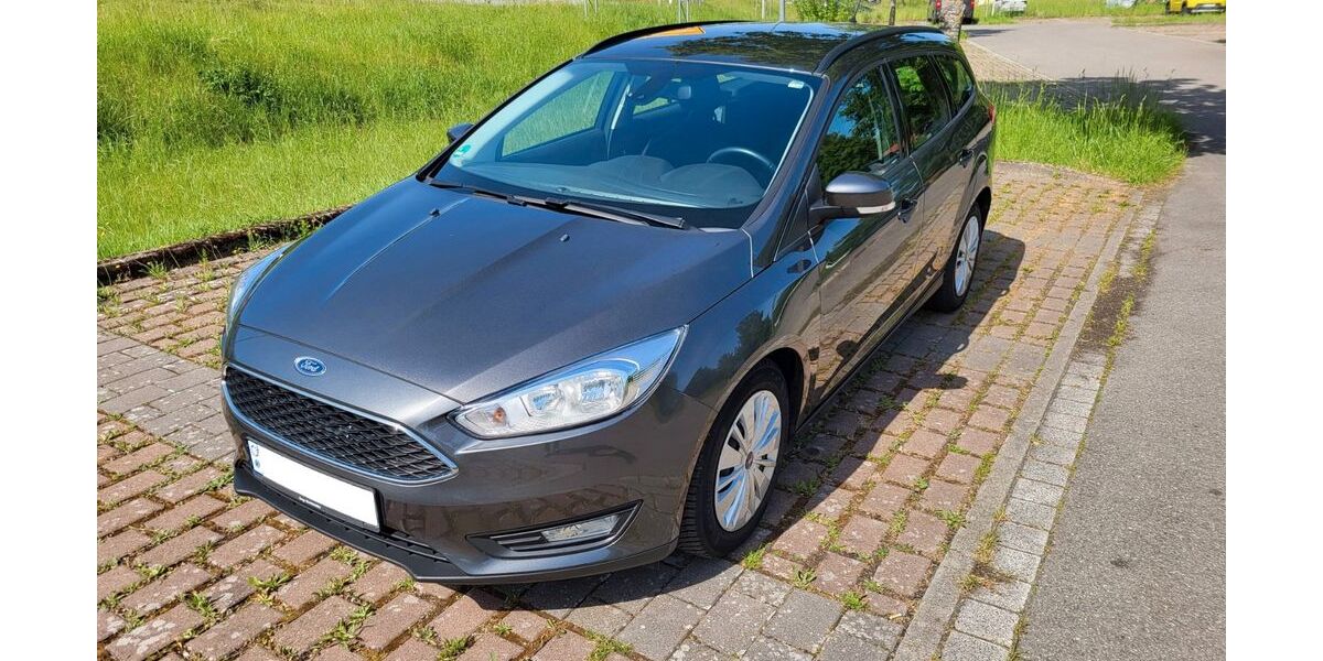 Ford Focus 86.200 km 7.100 &euro; Renningen 71272