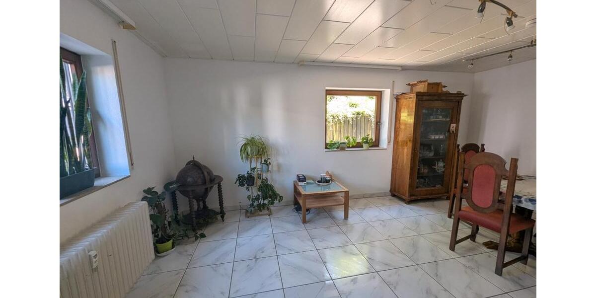 Etagenwohnung Kraichtal - 3 Zimmer, 77 m&sup2;, 214.000&euro; | Angebot:27263493