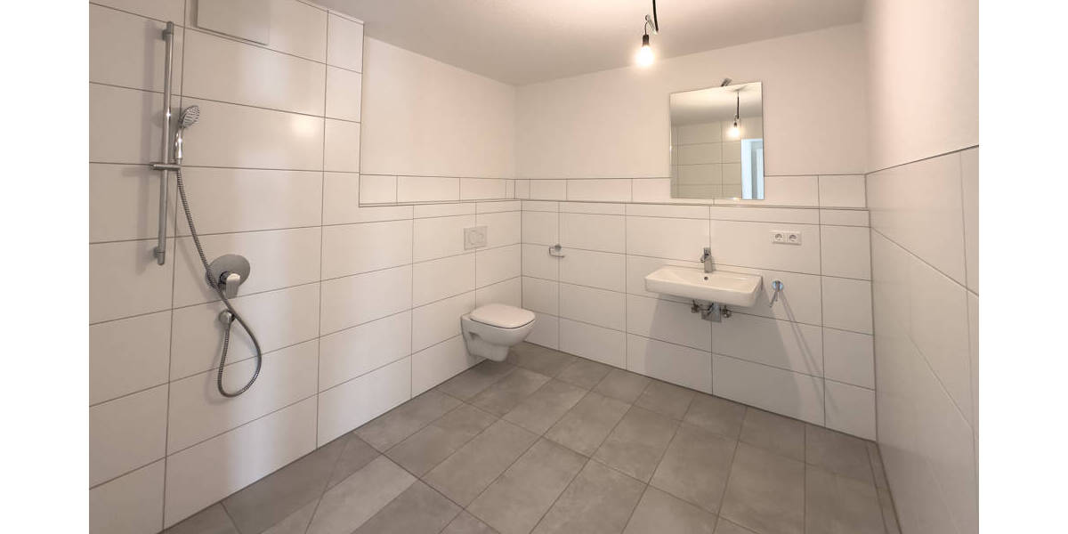 Etagenwohnung Güglingen - 2 Zimmer, 73 m&sup2;, 1.030&euro; | Angebot:26840560