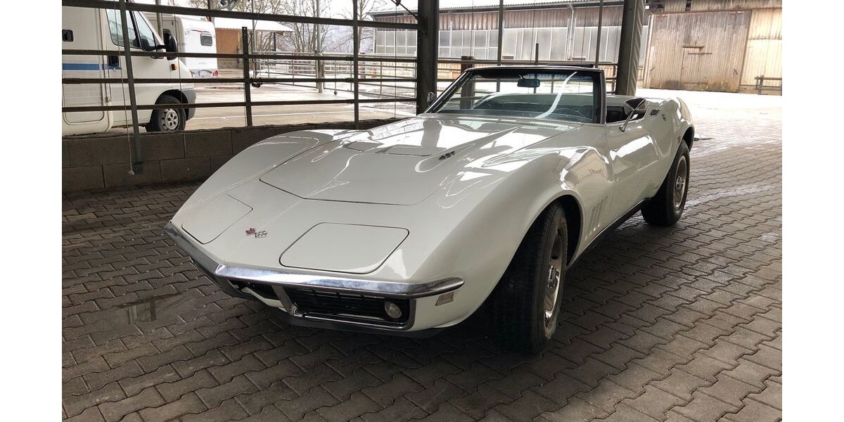 Corvette C3 3.800 km 57.000 &euro; Mühlacker 75417