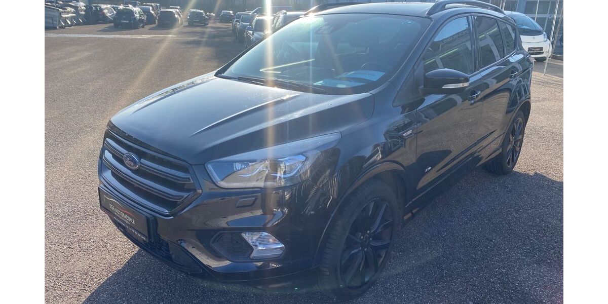 Ford Kuga 83.000 km 17.300 &euro; Markgröningen 71706
