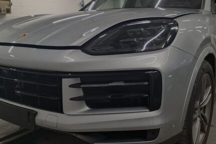 Porsche Cayenne 43.500 km 82.888 € Stuttgart 70499