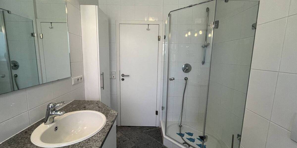 Etagenwohnung Karlsruhe Nordstadt - 4 Zimmer, 119 m&sup2;, 1.700&euro; | Angebot:26486220