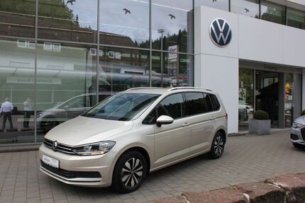 VW Touran 3.990 km 34.990 € Wildberg 72218