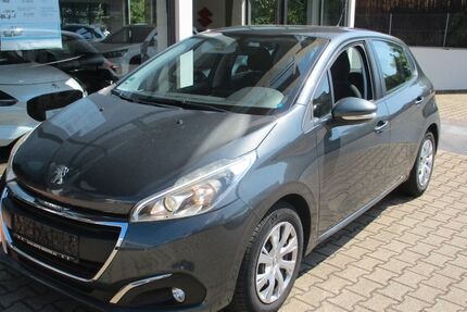 Peugeot 208 106.834 km 5.250 € Stuttgart 70599