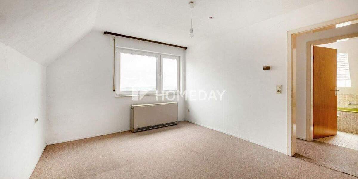 Mehrfamilienhaus, Wohnhaus Eberdingen Hochdorf - 7 Zimmer, 138 m&sup2;, 410.000&euro; | Angebot:25737584