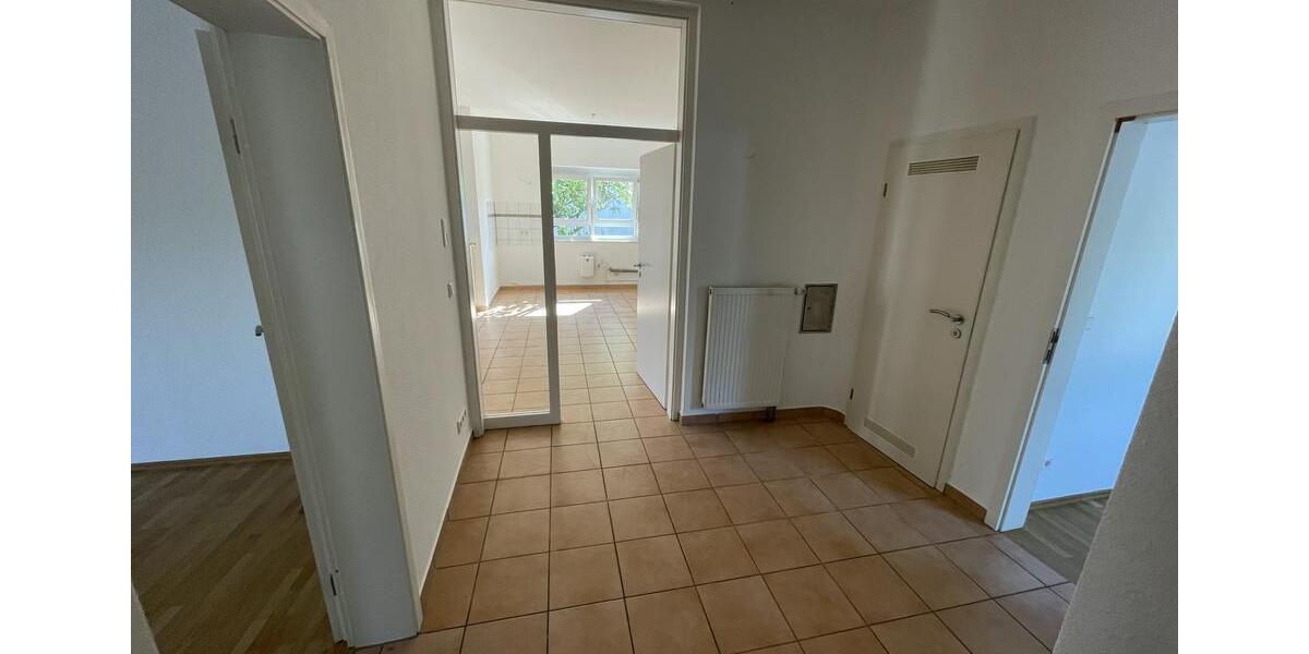 Erdgeschoßwohnung Karlsruhe Daxlanden - 2 Zimmer, 79 m&sup2;, 1.200&euro; | Angebot:25383221