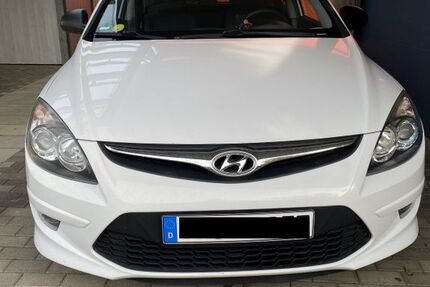 Hyundai i30 246.000 km 1.199 &euro; Althengstett 75382