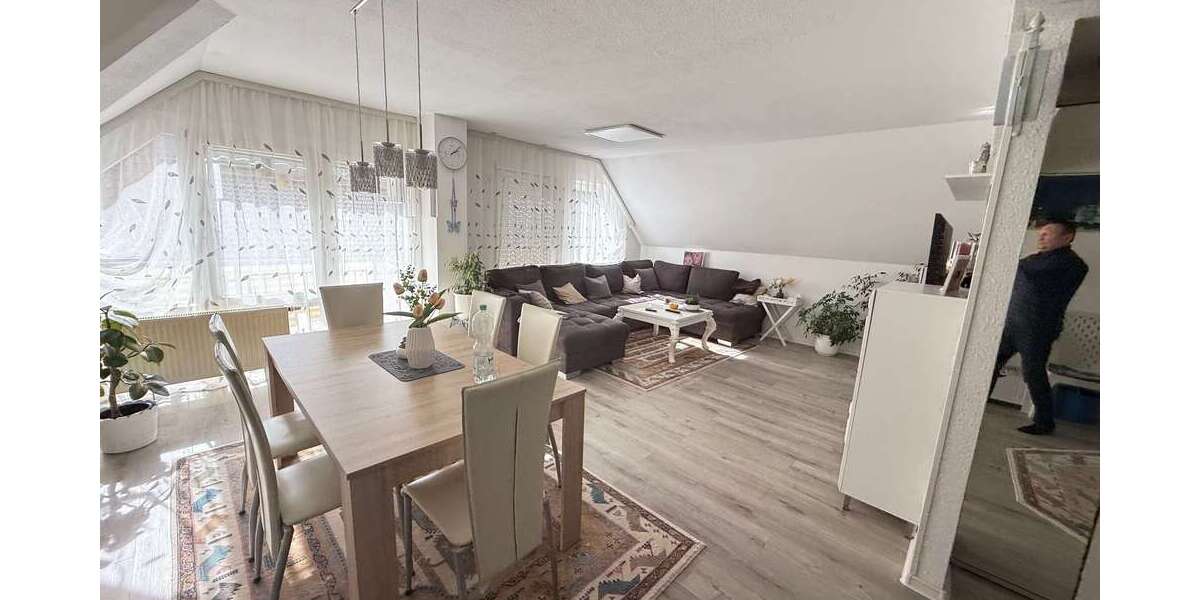 Etagenwohnung Kraichtal- Gochsheim Gochsheim - 3 Zimmer, 89 m&sup2;, 213.997&euro; | Angebot:23471152