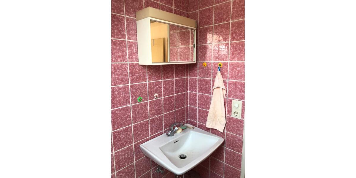 Einfamilienhaus Oberderdingen - 5 Zimmer, 141 m&sup2;, 1.410&euro; | Angebot:26348521