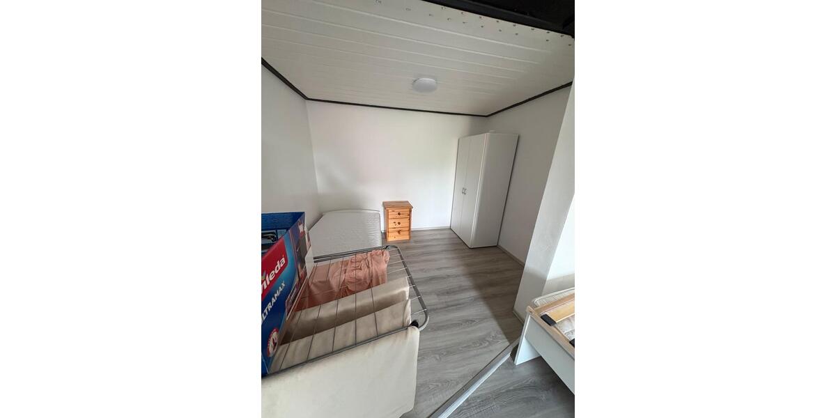 Etagenwohnung Oberderdingen - 3 Zimmer, 25 m&sup2;, 450&euro; | Angebot:26364888
