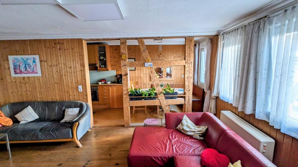 Einfamilienhaus Vaihingen an der Enz - 7 Zimmer, 130 m&sup2;, 239.000&euro; | Angebot:26592937