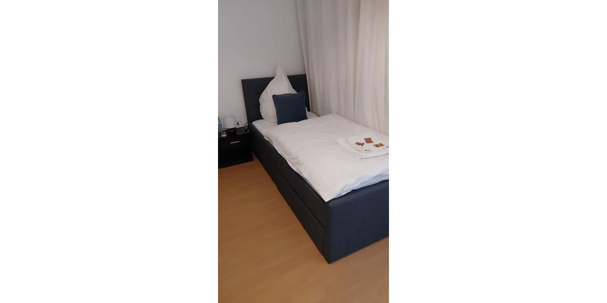 3 Zimmer Wohnung in der Durlacher Straße zu vermieten 4 zimmer