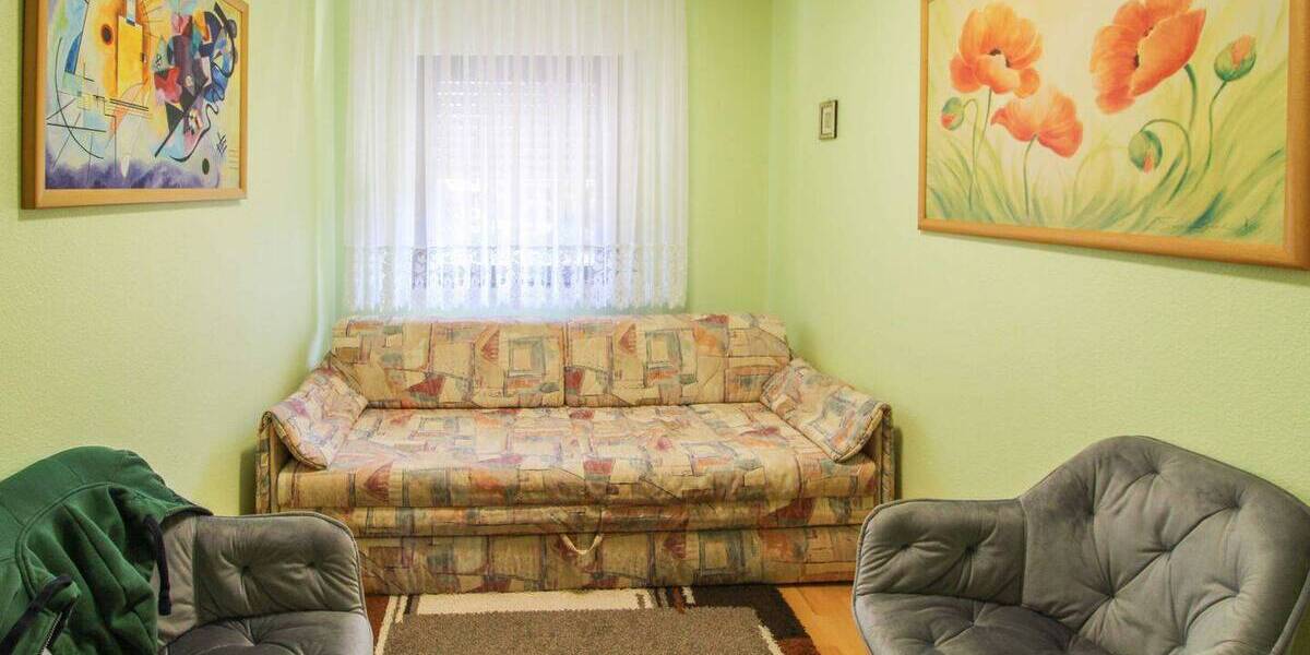 Reihenmittelhaus Tiefenbronn - 4 Zimmer, 130 m&sup2;, 420.000&euro; | Angebot:26695536