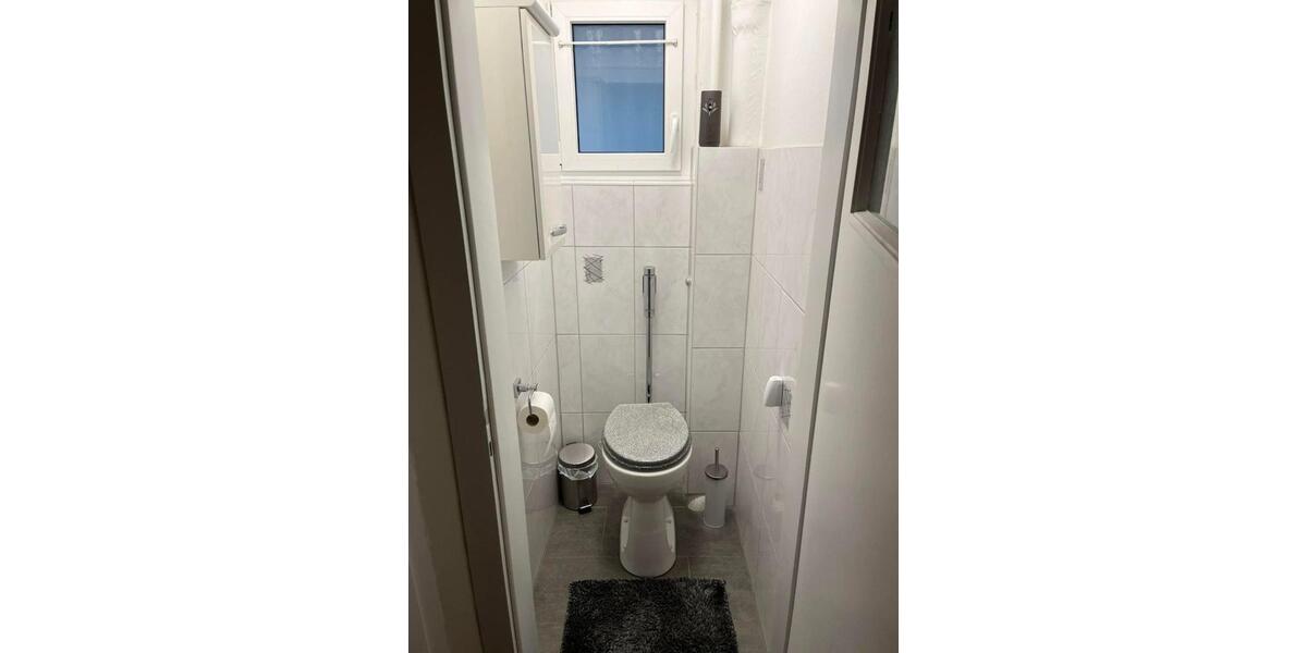 Etagenwohnung Karlsruhe Hagsfeld - 3 Zimmer, 90 m&sup2;, 985&euro; | Angebot:25615102