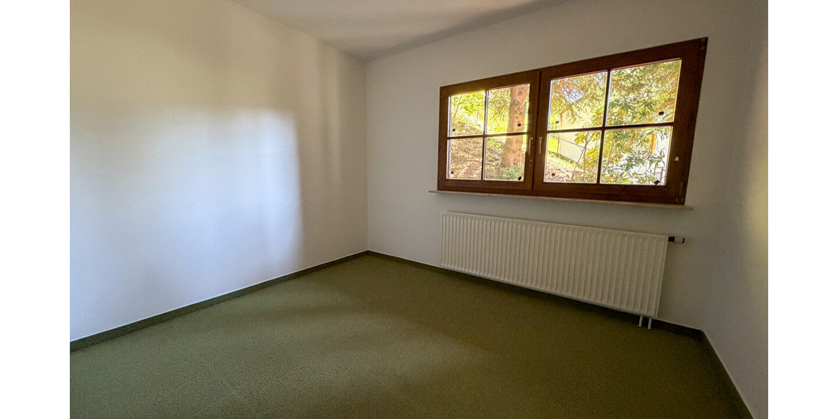 Stadt Villa mit riesigem Garten und Traum Aussicht - Zweifamilienhaus Bad Wildbad Wildbad | Angebot:27371116