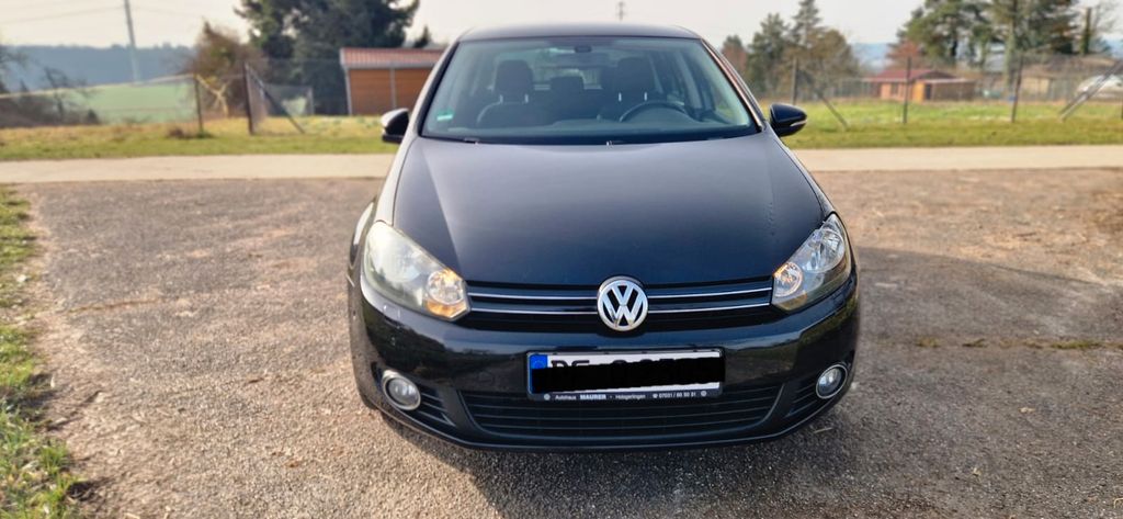 VW Golf 162.300 km 5.990 &euro; Kieselbronn 75249