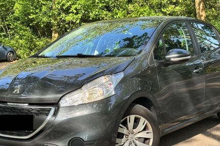 Peugeot 208 71.000 km 5.000 € Sindelfingen 71063