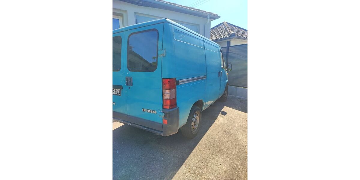 Peugeot Boxer 167.000 km 1.950 &euro; Karlsruhe 76189