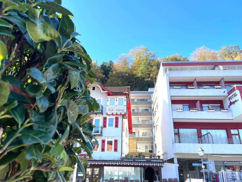 Wohnung zum Kaufen in Bad Herrenalb 89.000 € 49.54 m²