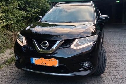 Nissan X-Trail 112.000 km 14.500 € Stuttgart 70378