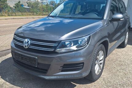 VW Tiguan 139.416 km 9.990 € Karlsruhe 76185