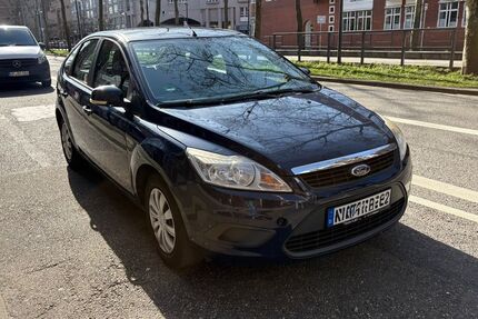 Ford Focus 194.700 km 4.800 &euro; Karlsruhe 76137