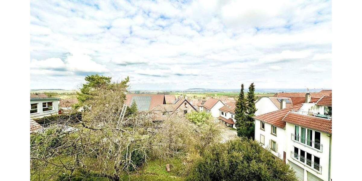 Etagenwohnung Kieselbronn - 3 Zimmer, 90 m&sup2;, 1.270&euro; | Angebot:25097678